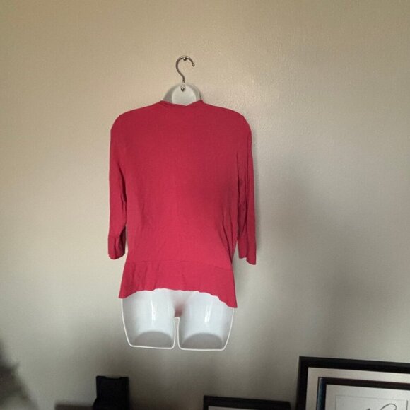 Pre-Loved Old Navy L Pink Cardigan button up sweater - 3/4 sleeve. - Picture 2 of 3